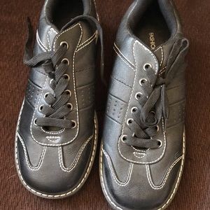 Vintage “Georgie” Fashion Bug shoe size 8.5M